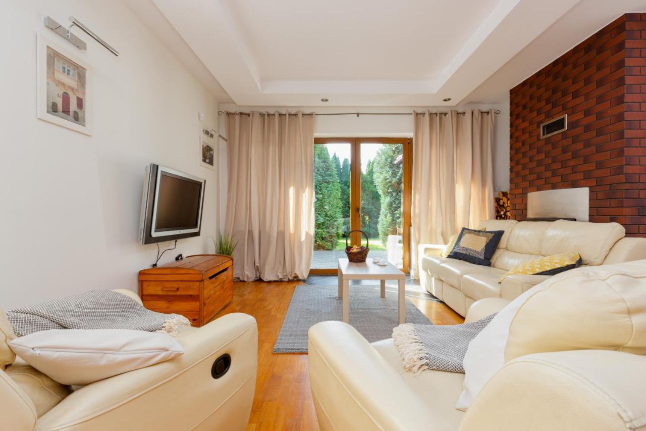 Holiday House Cinema Experience Warsaw Michalowice By Renters别墅 外观 照片